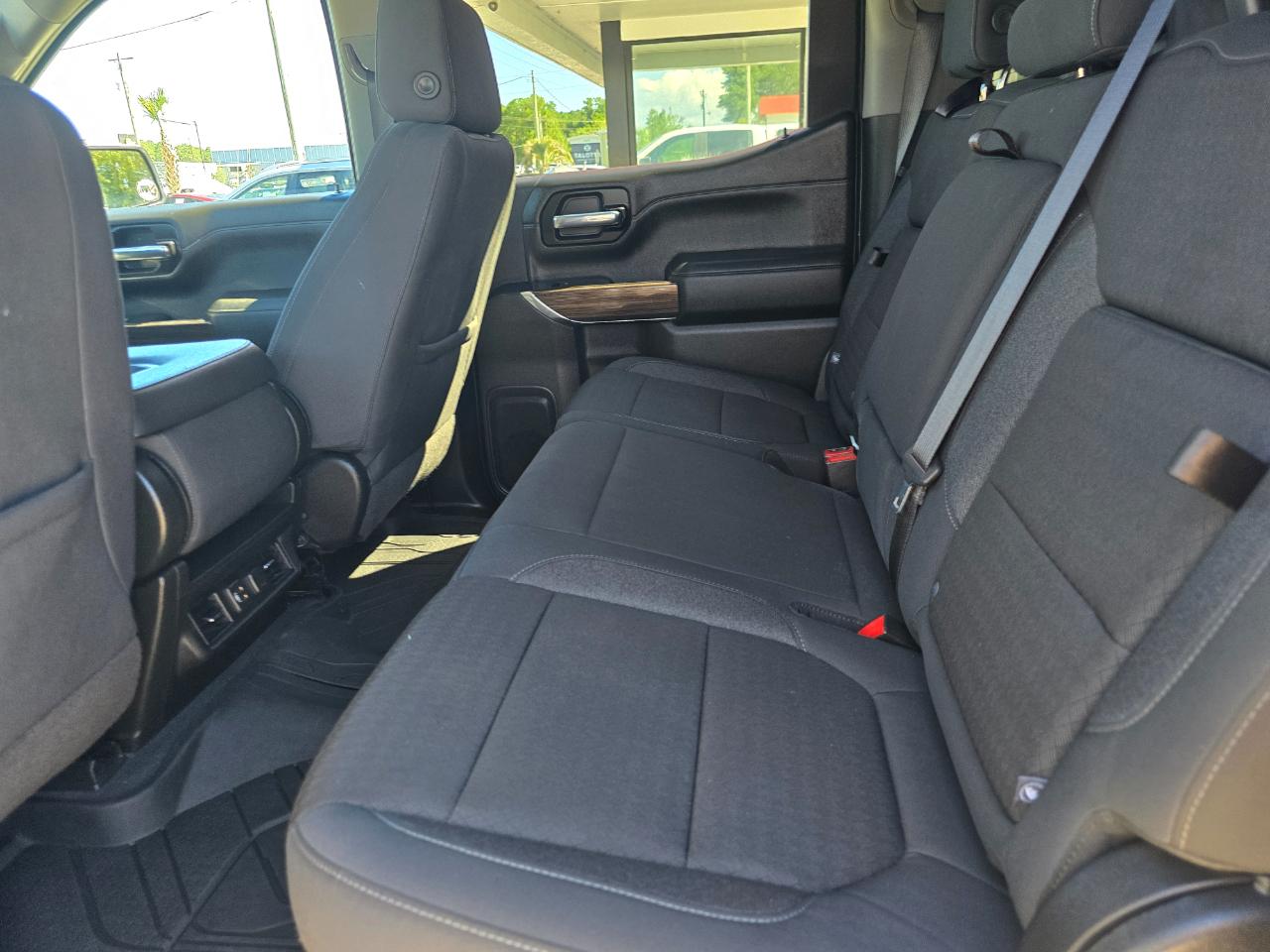Chevrolet Silverado 1500 4WD Crew Cab 147" RST 2020