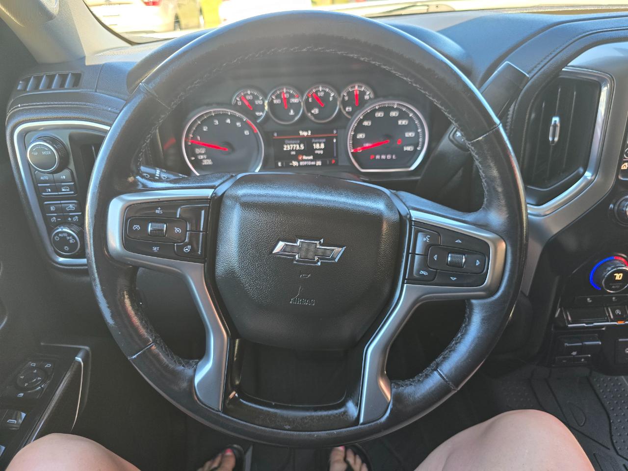 Chevrolet Silverado 1500 4WD Crew Cab 147" RST 2020