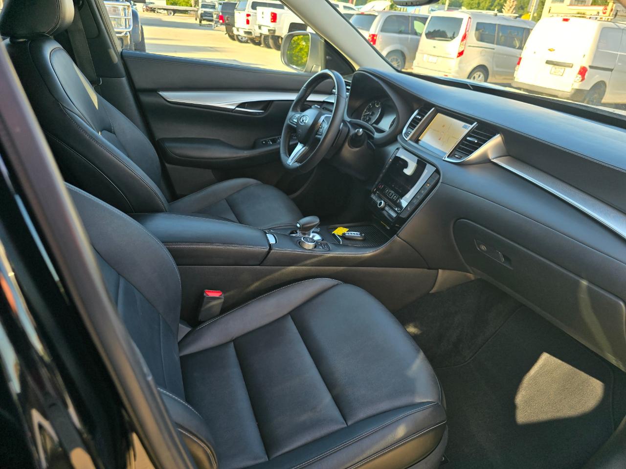 Infiniti QX50 LUXE AWD 2020
