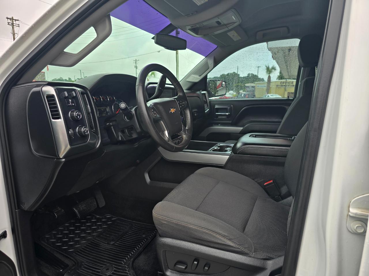 Chevrolet Silverado 1500 4WD Crew Cab 143.5" LT w/2LT 2016
