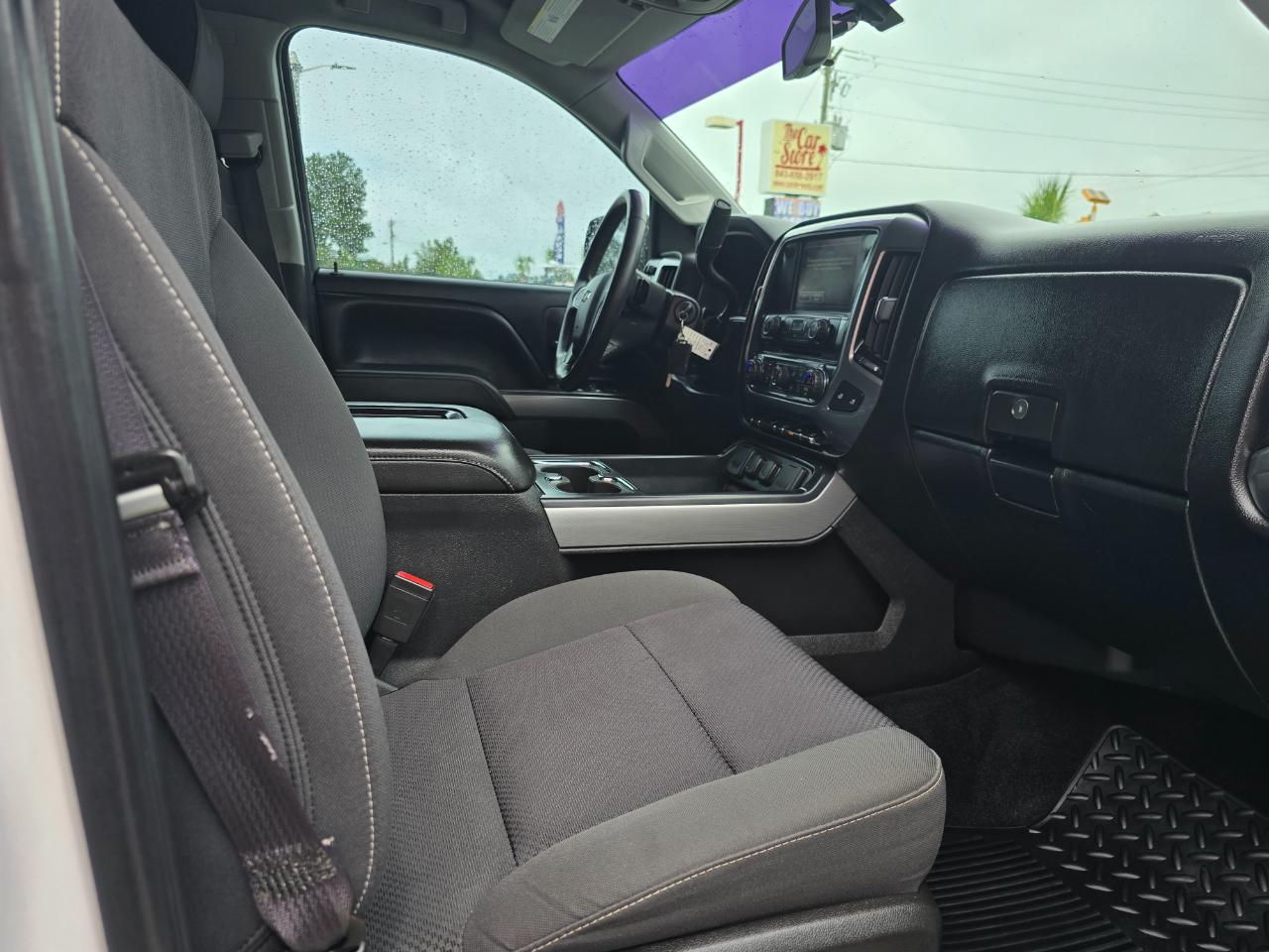 Chevrolet Silverado 1500 4WD Crew Cab 143.5" LT w/2LT 2016