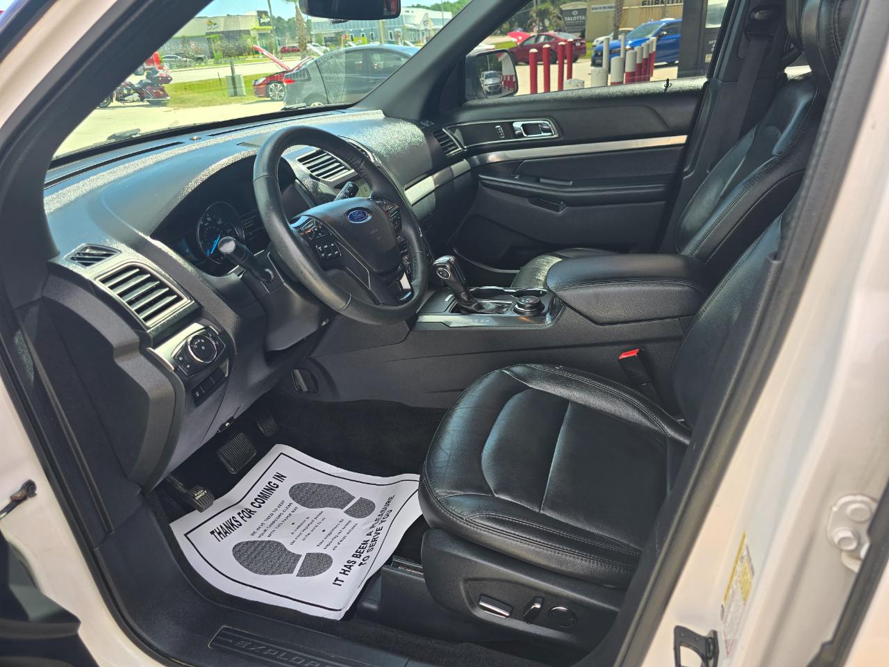Ford Explorer XLT 4WD 2018