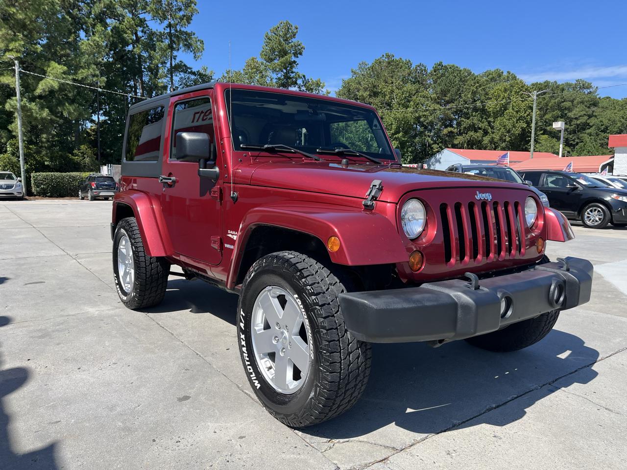 Jeep Wrangler 4WD 2dr Sahara 2011