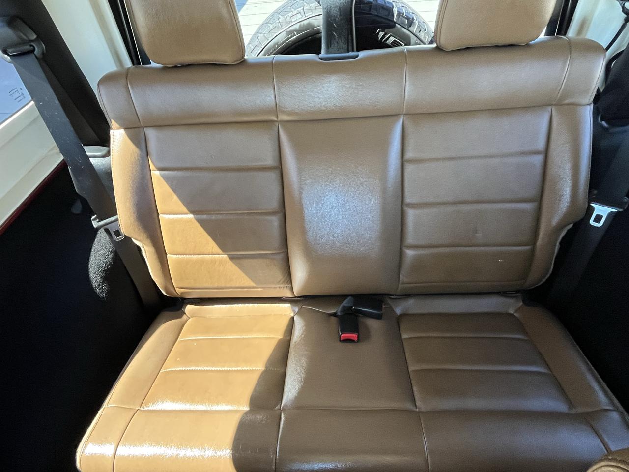 Jeep Wrangler 4WD 2dr Sahara 2011