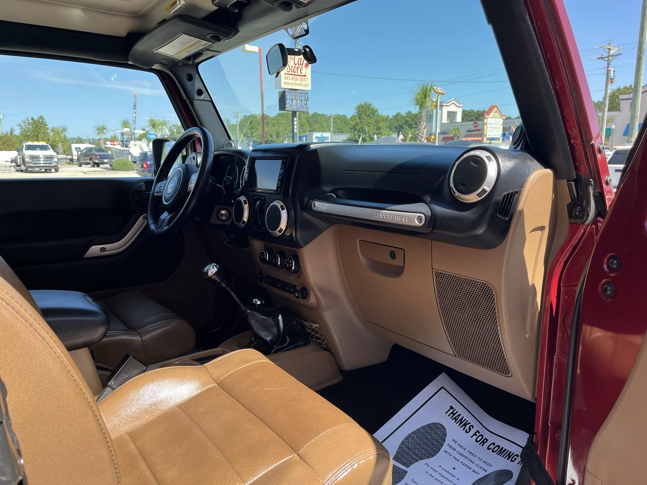 Jeep Wrangler 4WD 2dr Sahara 2011