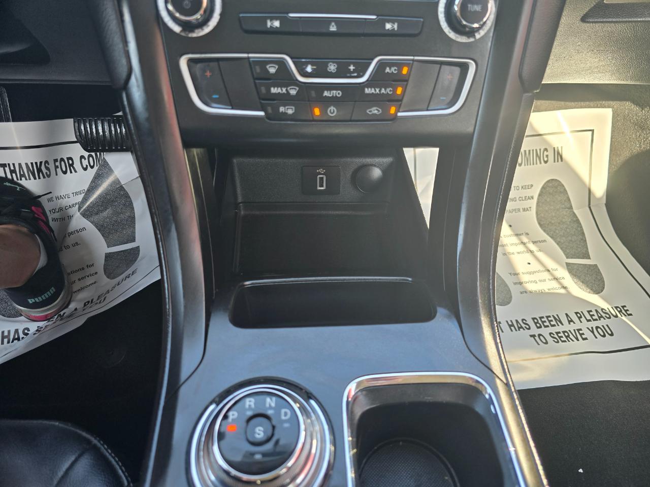 Ford Fusion SE FWD 2018