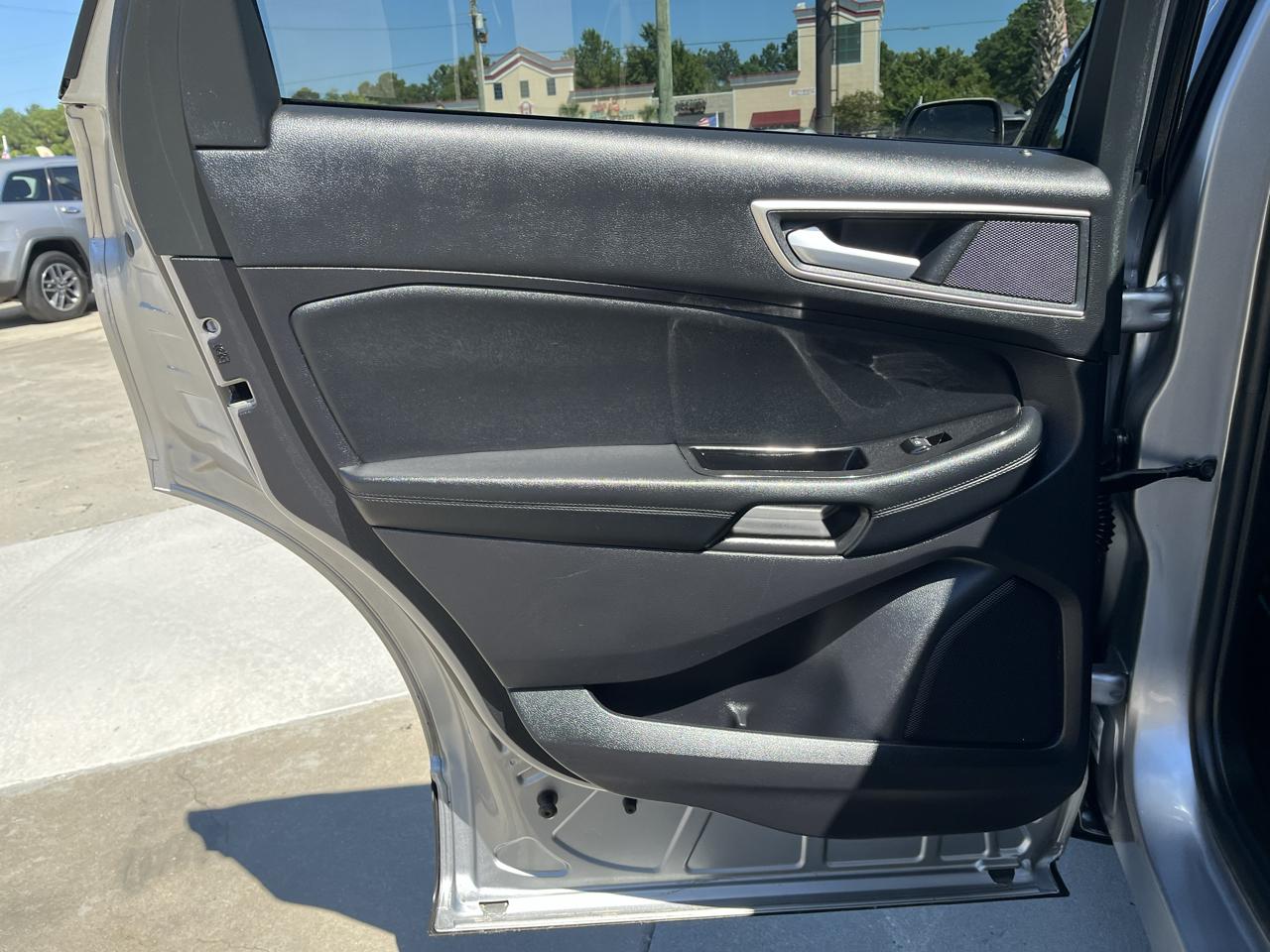 Ford Edge SEL FWD 2020