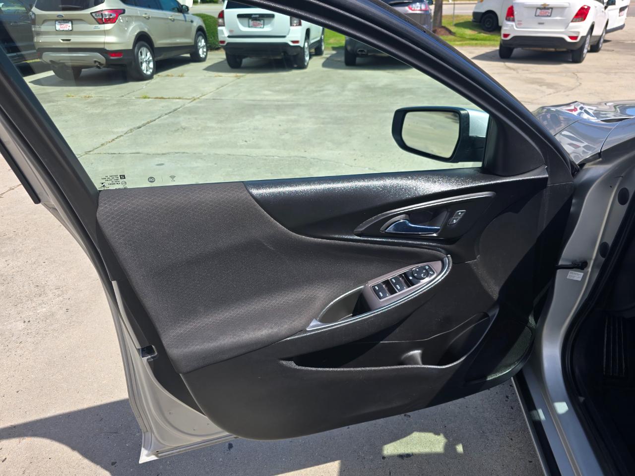 Chevrolet Malibu 4dr Sdn LT 2022