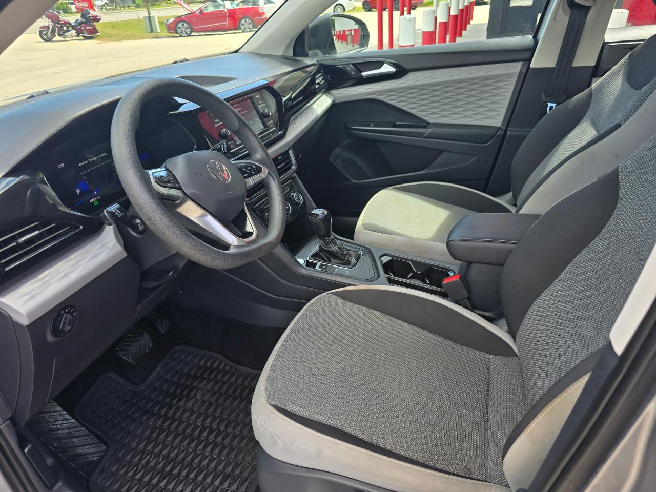 Volkswagen Taos S FWD 2022