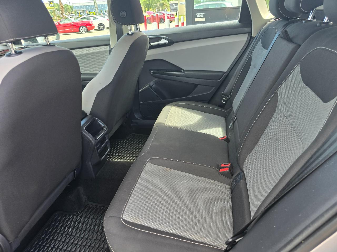 Volkswagen Taos S FWD 2022