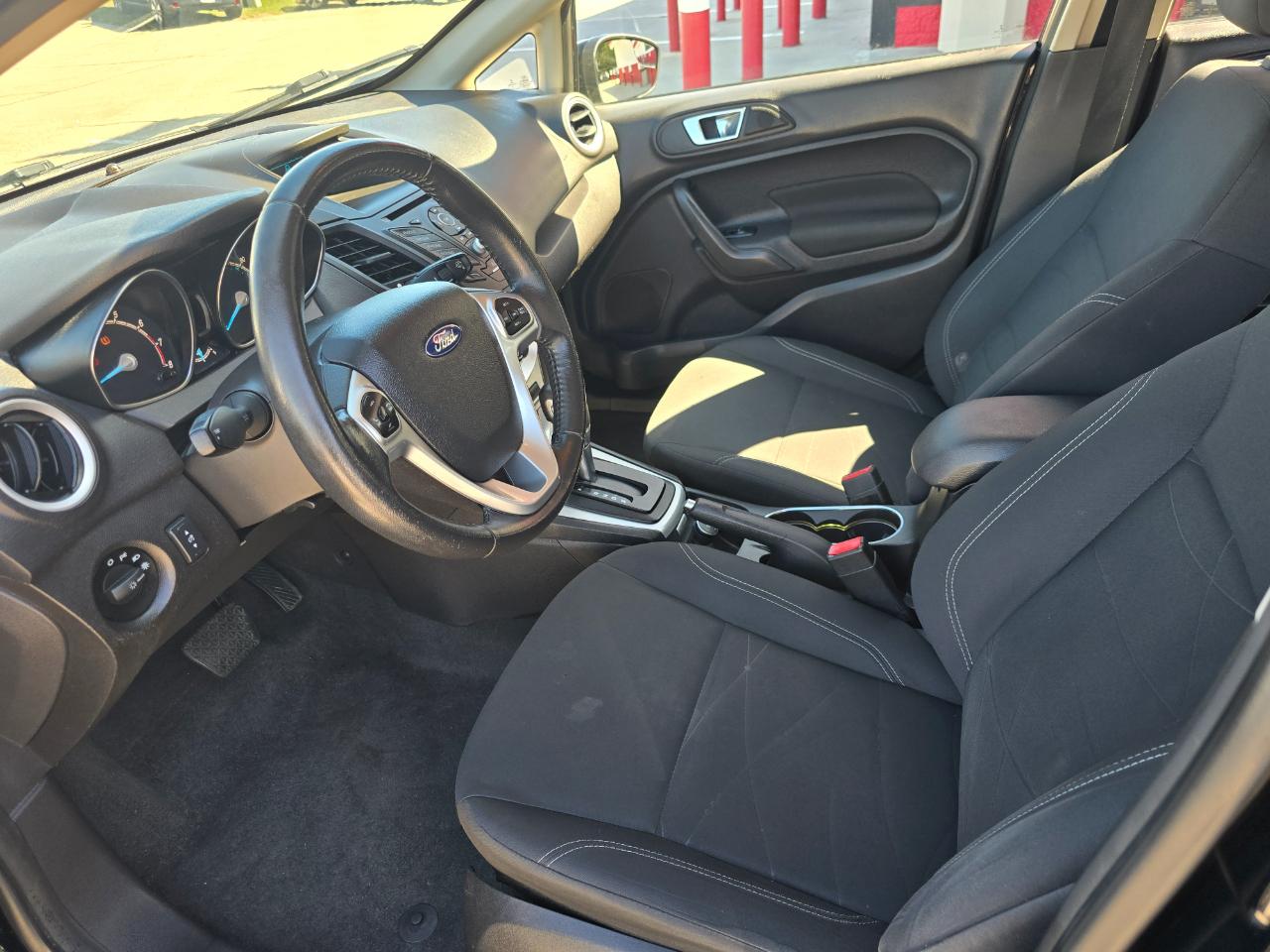 Ford Fiesta 4dr Sdn SE 2016