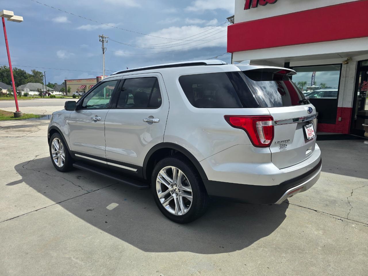 Ford Explorer Limited FWD 2017