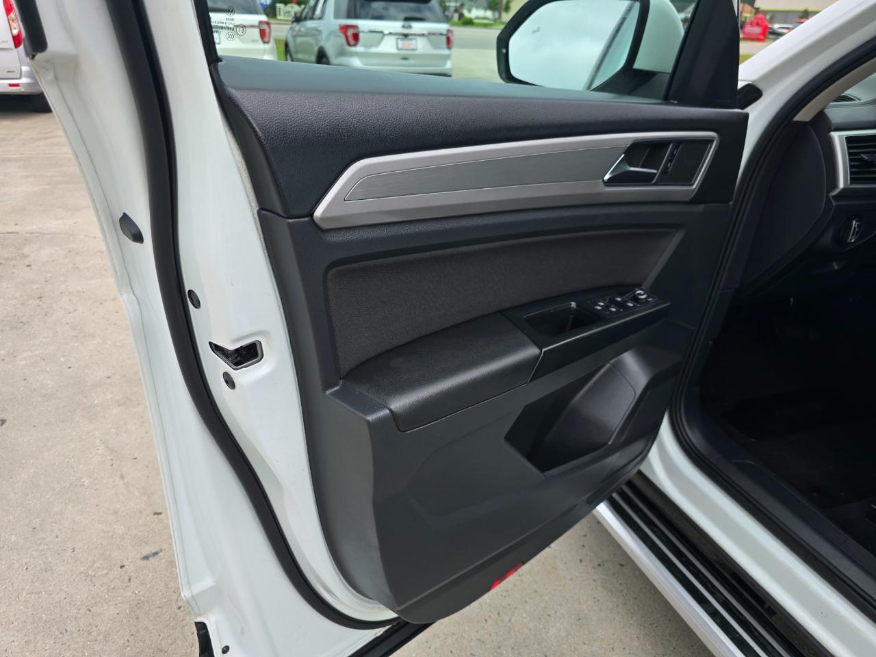Volkswagen Atlas 2.0T S FWD 2019