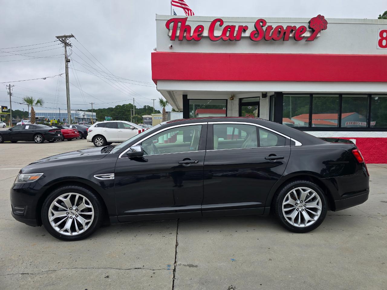 2016 Ford Taurus