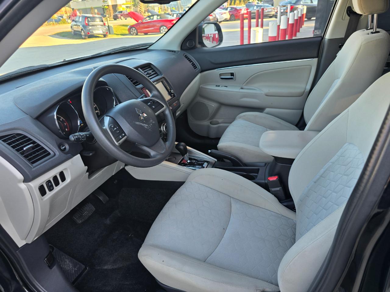 Mitsubishi Outlander Sport ES 2.0 CVT 2021