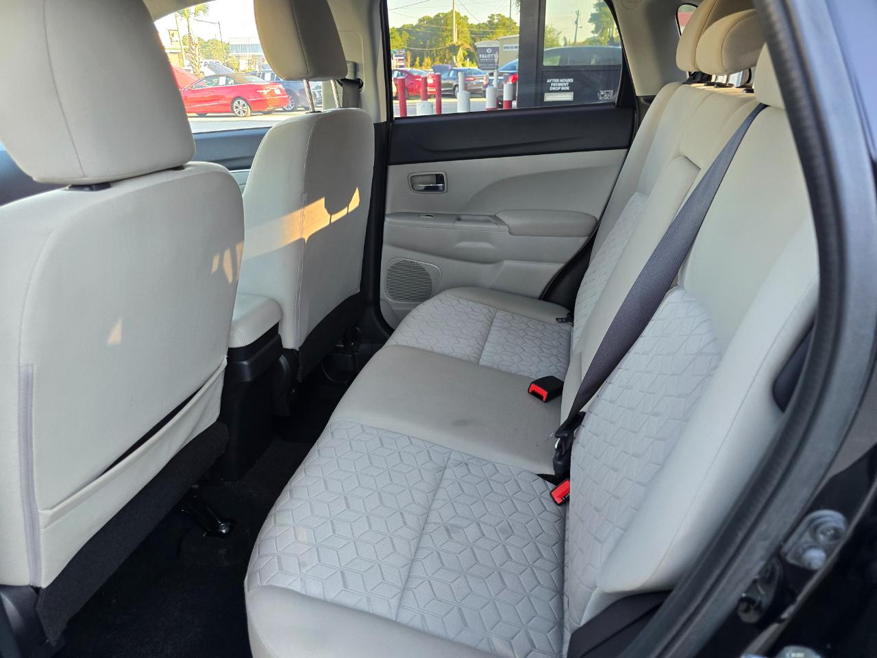 Mitsubishi Outlander Sport ES 2.0 CVT 2021