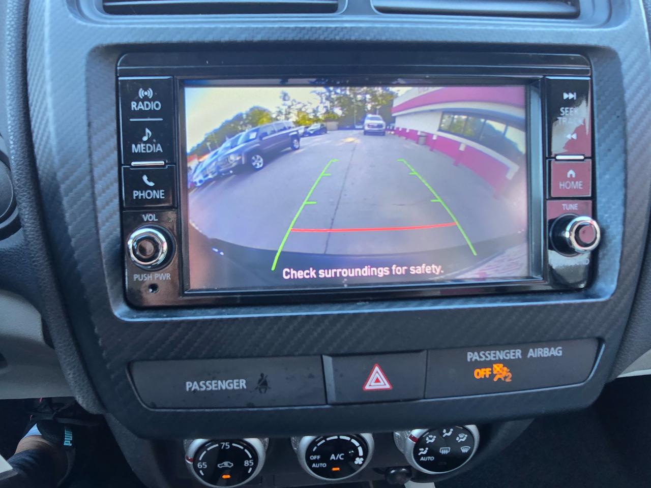 Mitsubishi Outlander Sport ES 2.0 CVT 2021