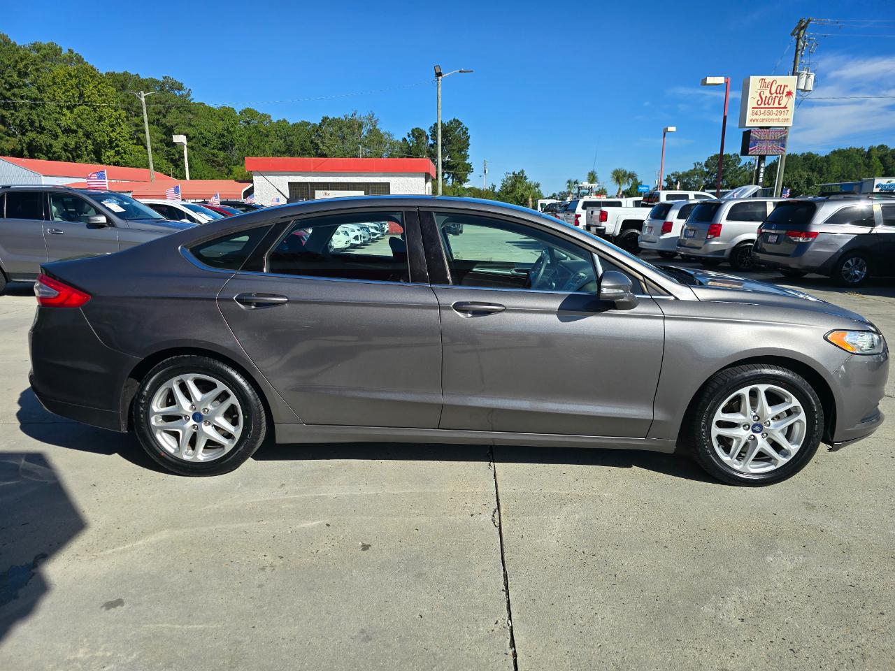 Ford Fusion 4dr Sdn SE FWD 2014
