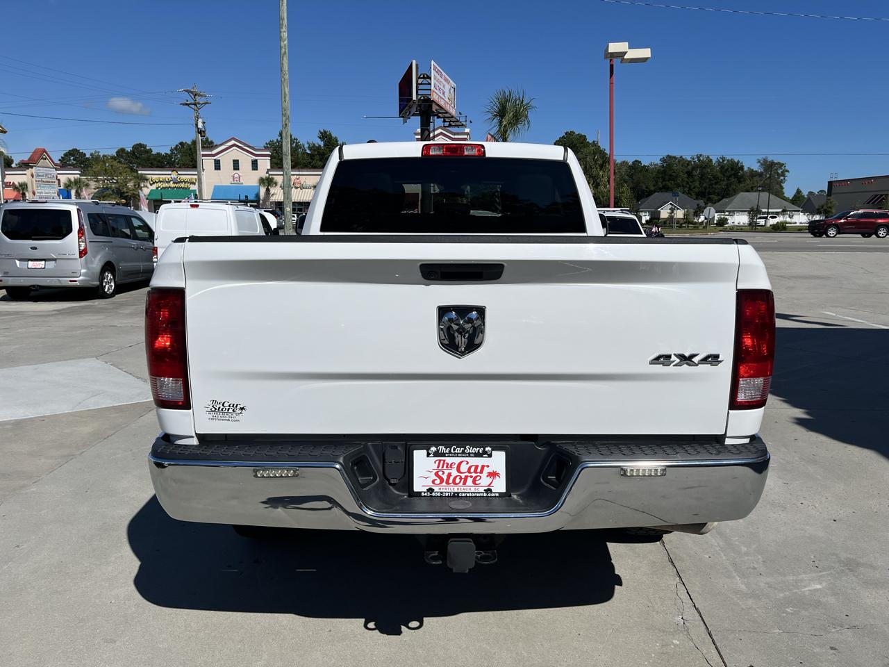 RAM 1500 Classic Tradesman 4x4 Quad Cab 6'4" Box 2021