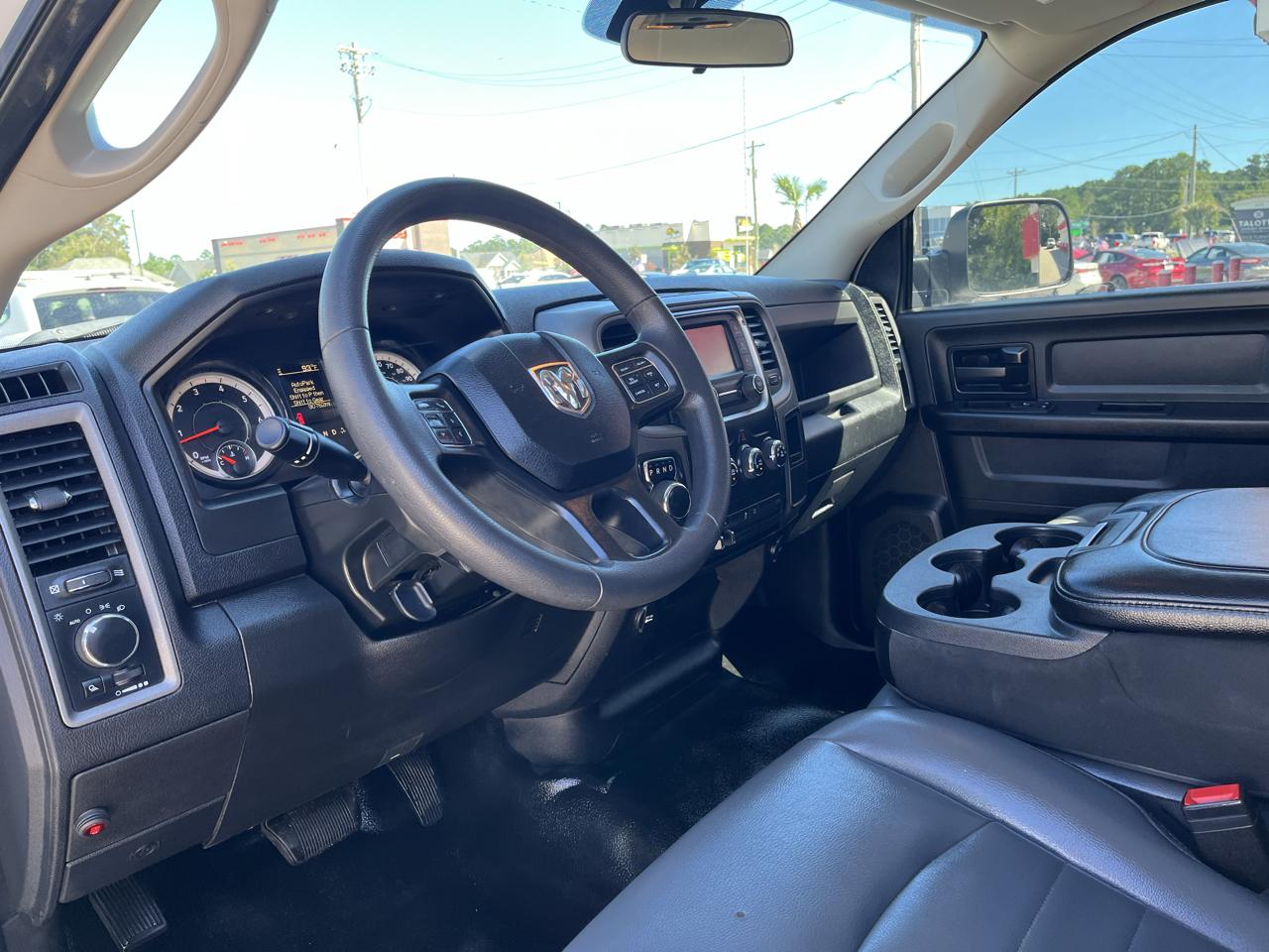 RAM 1500 Classic Tradesman 4x4 Quad Cab 6'4" Box 2021
