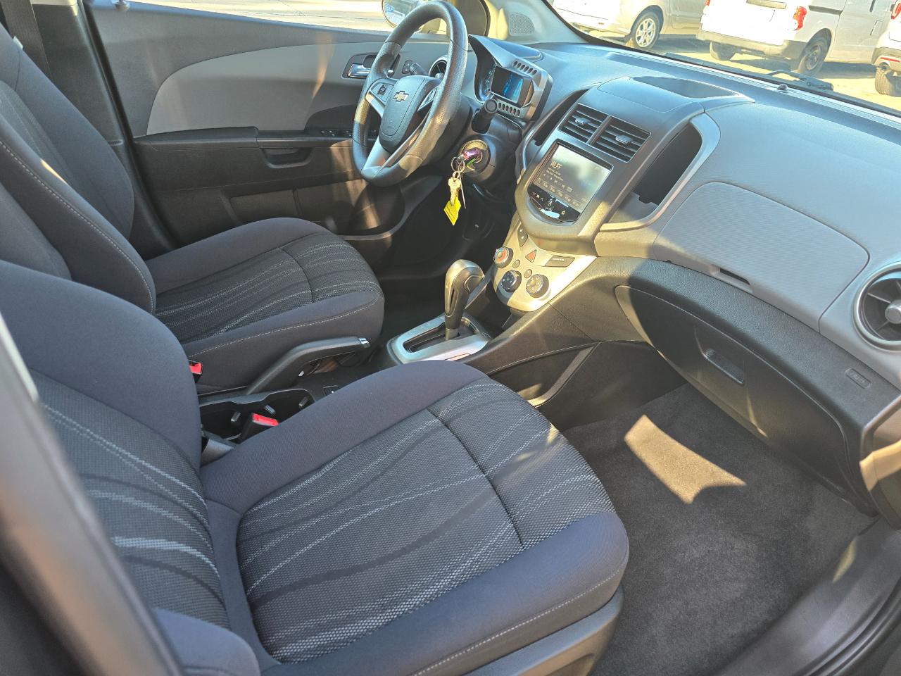 Chevrolet Sonic 4dr Sdn Auto LT 2016