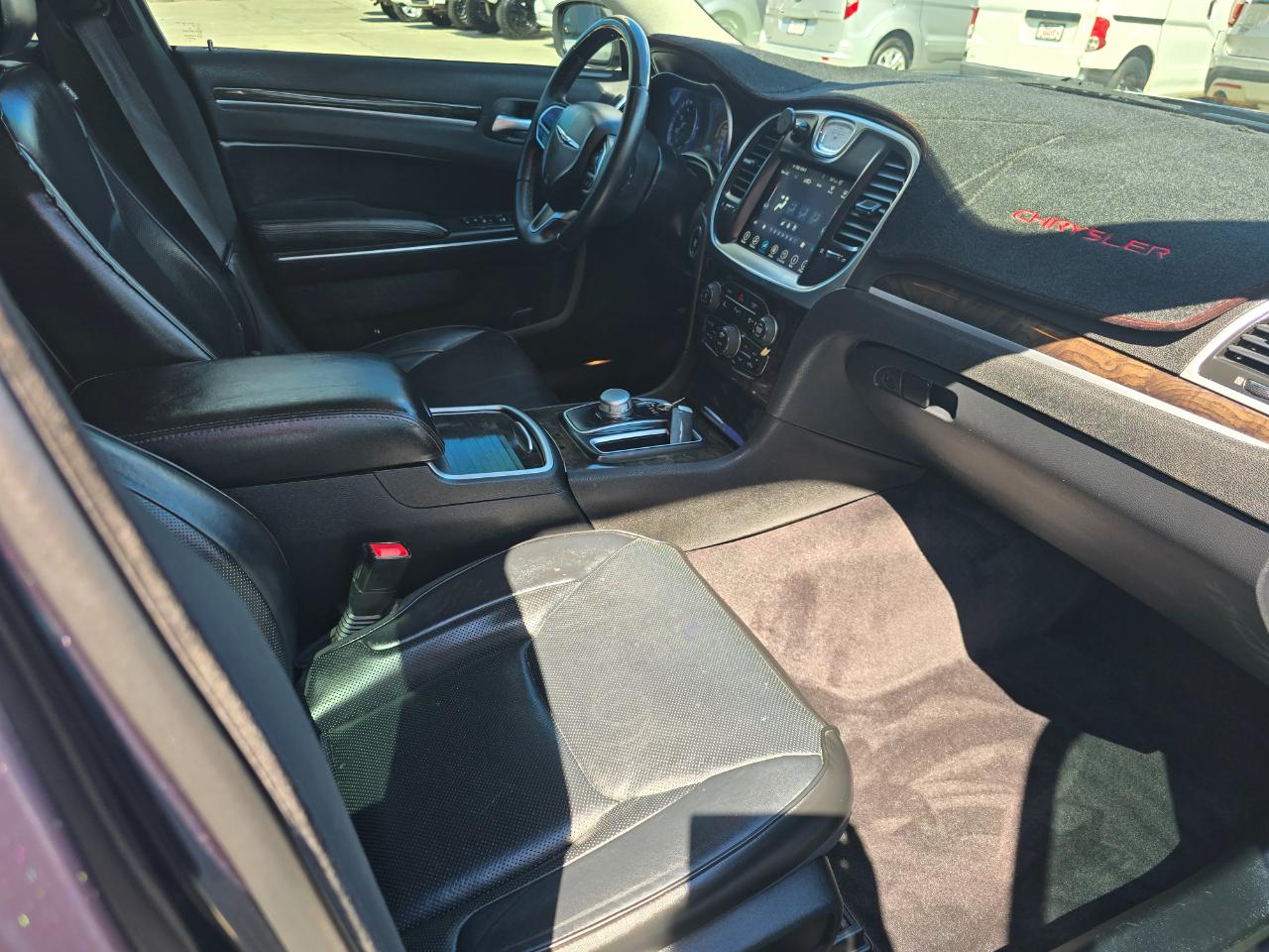 Chrysler 300 300C AWD 2017