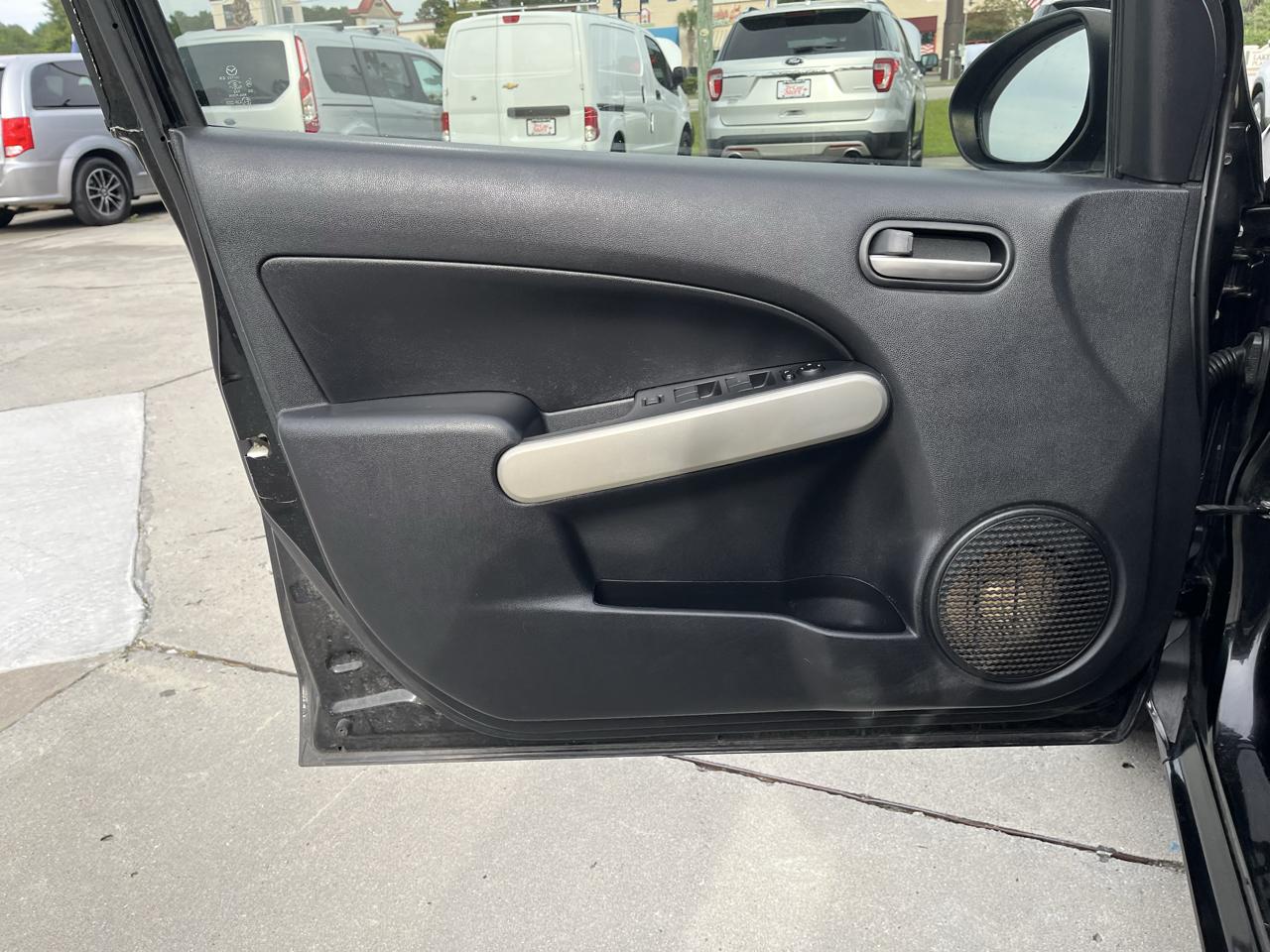 Mazda MAZDA2 4dr HB Auto Sport 2011