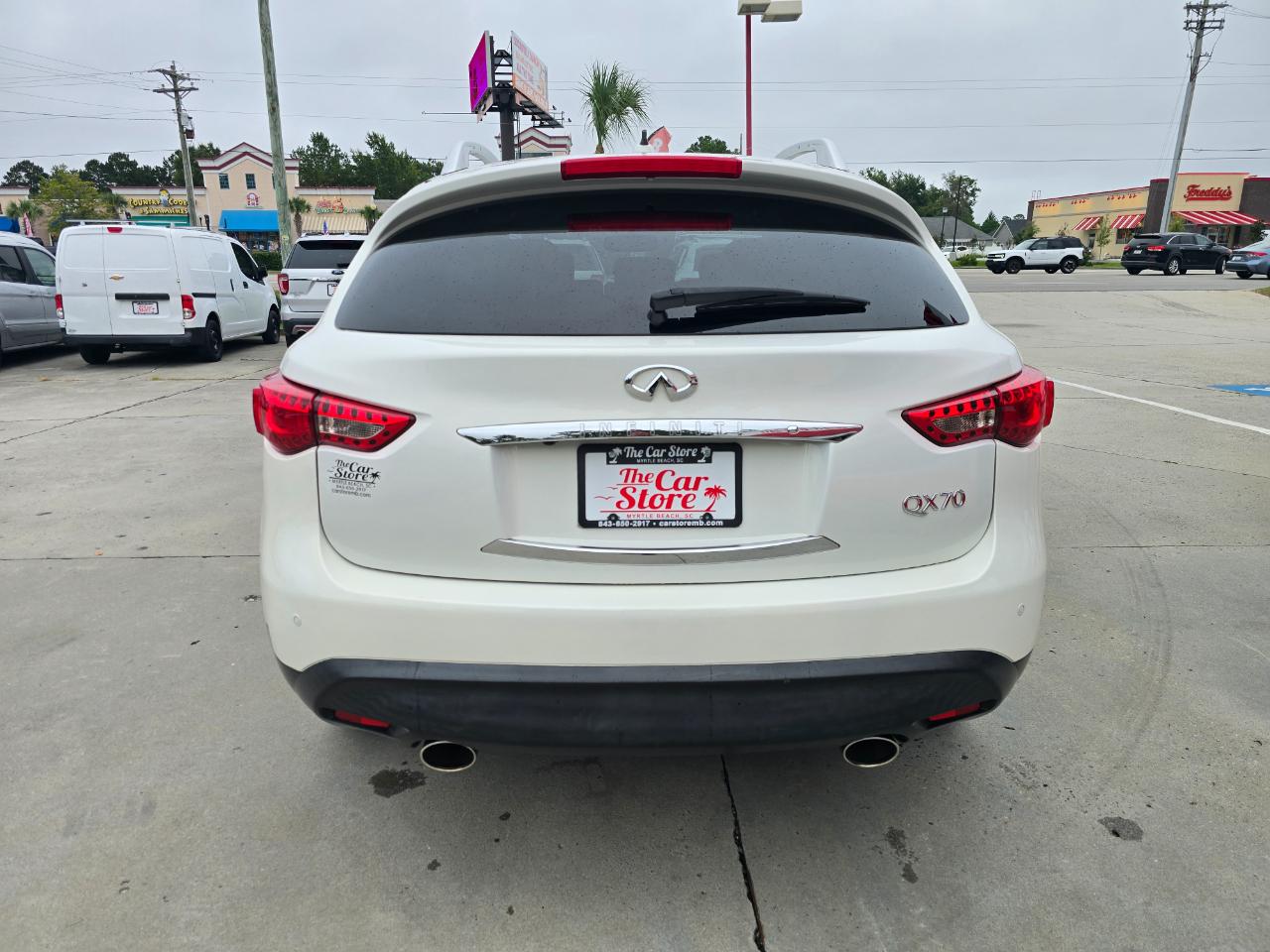 Infiniti QX70 RWD 4dr 2014