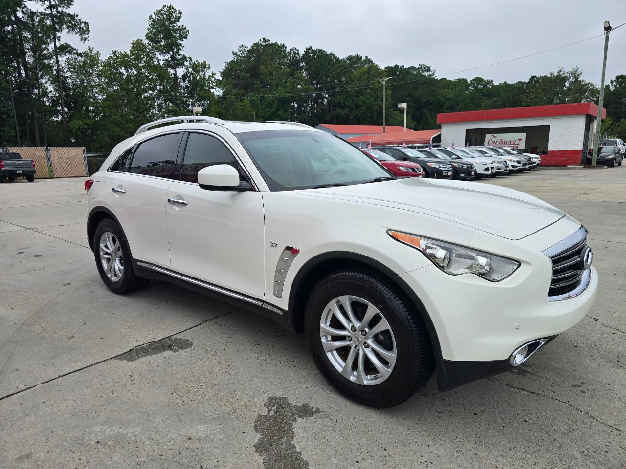 Infiniti QX70 RWD 4dr 2014