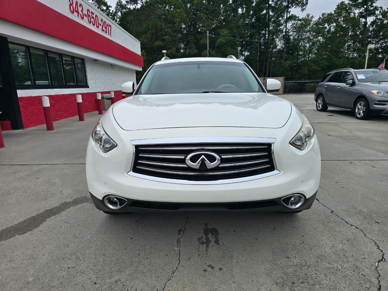 Infiniti QX70 RWD 4dr 2014