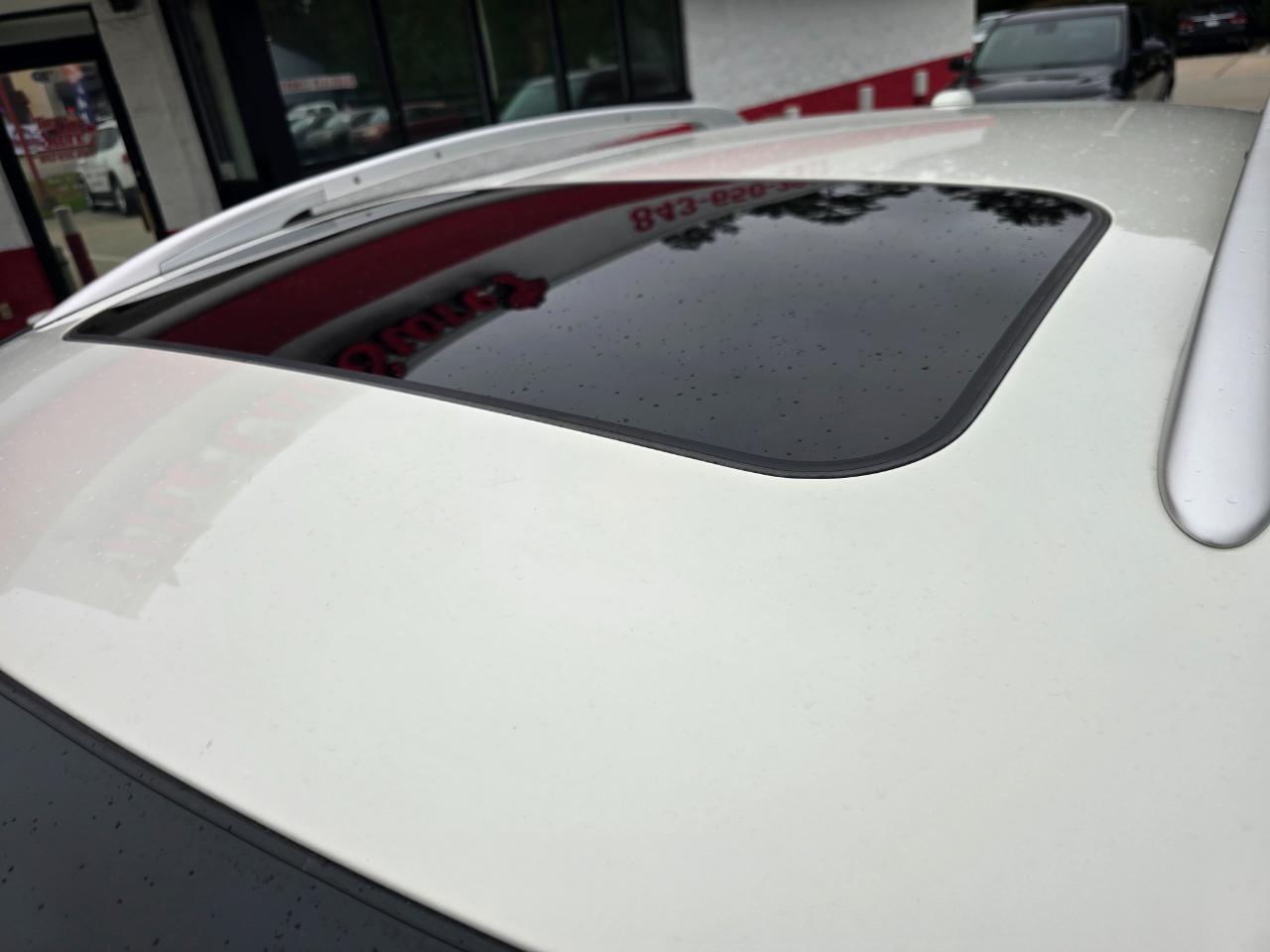 Infiniti QX70 RWD 4dr 2014