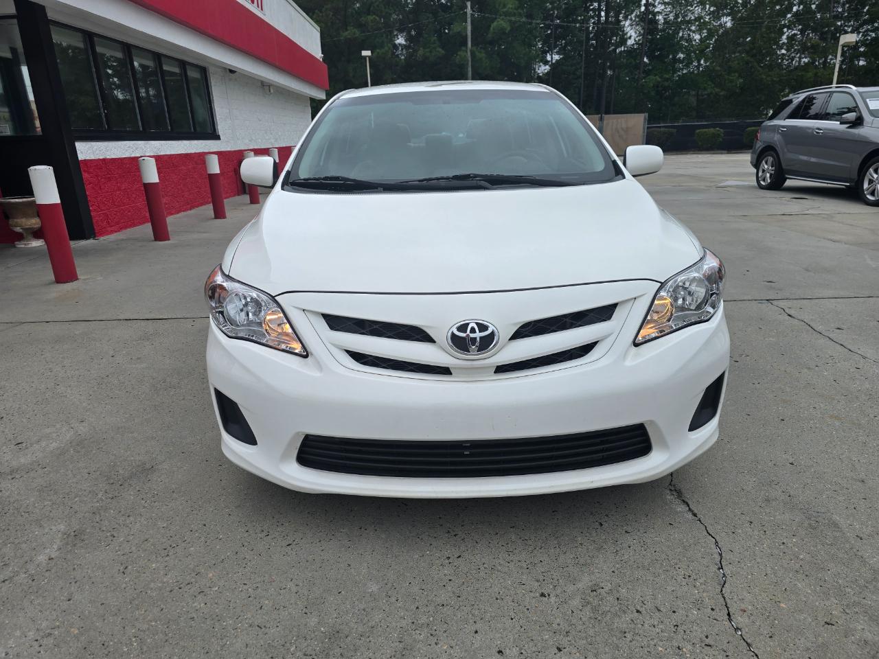 Toyota Corolla 4dr Sdn Auto L (Natl) 2013