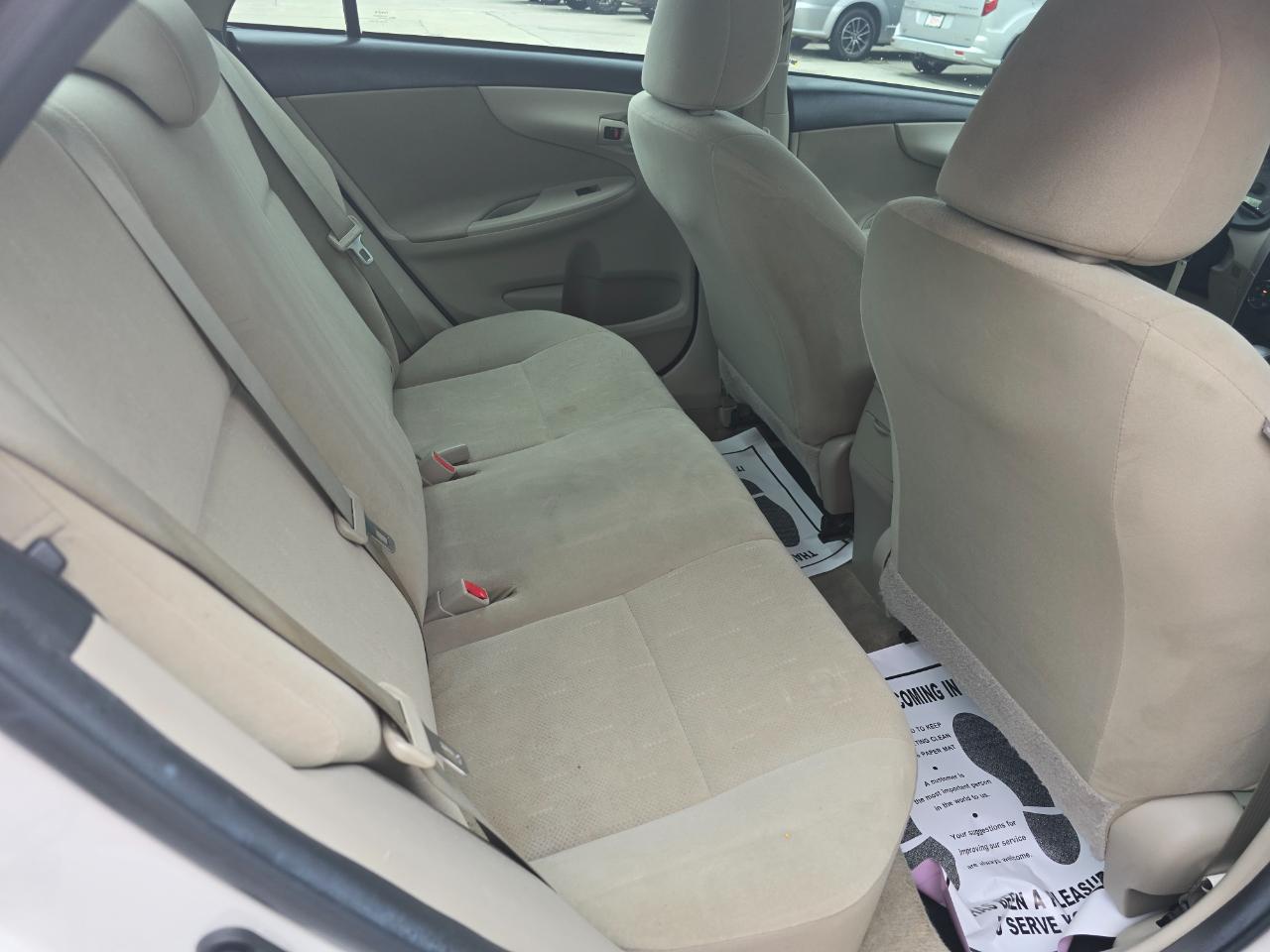 Toyota Corolla 4dr Sdn Auto L (Natl) 2013