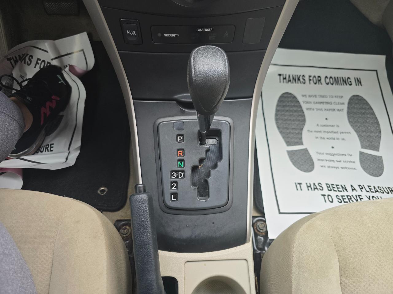 Toyota Corolla 4dr Sdn Auto L (Natl) 2013