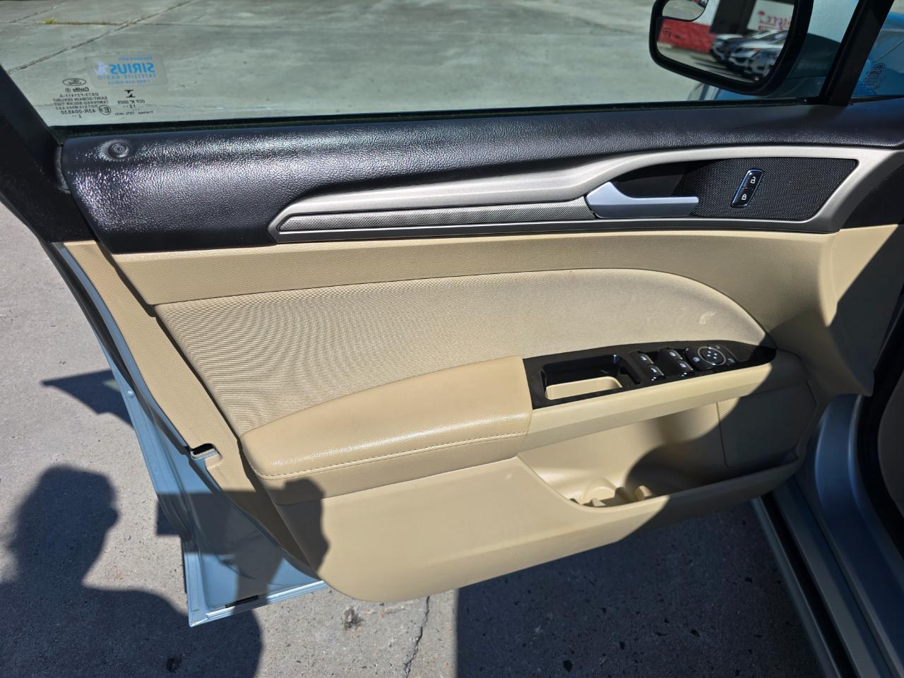 Ford Fusion 4dr Sdn SE Hybrid FWD 2013
