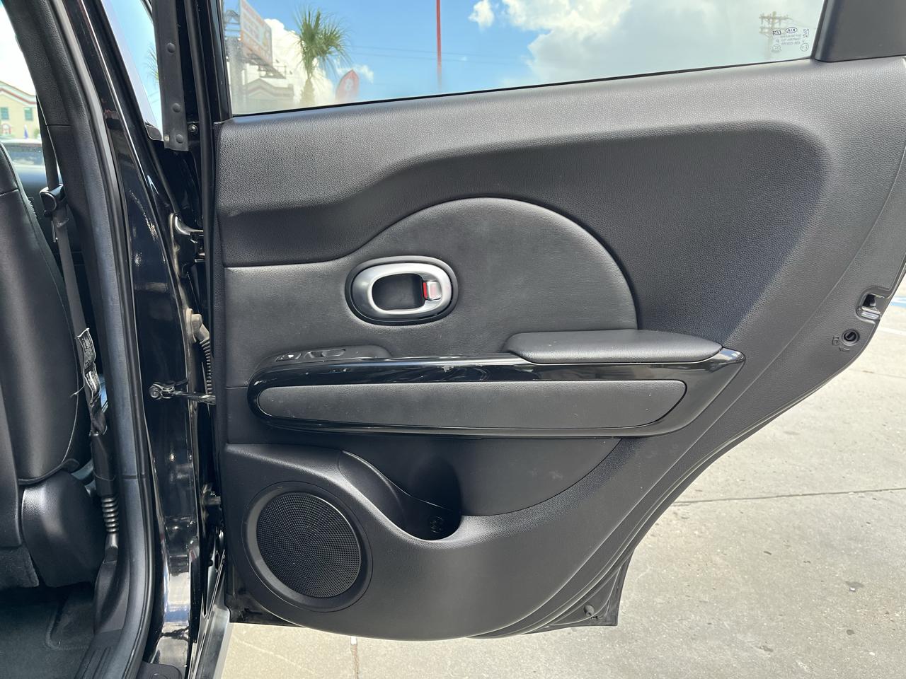 Kia Soul 5dr Wgn Auto + 2015
