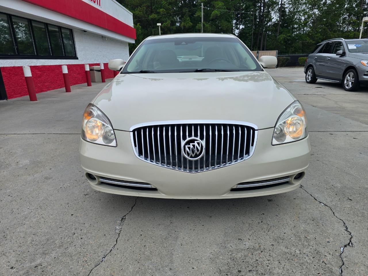 Buick Lucerne 4dr Sdn CXL-3 *Ltd Avail* 2010