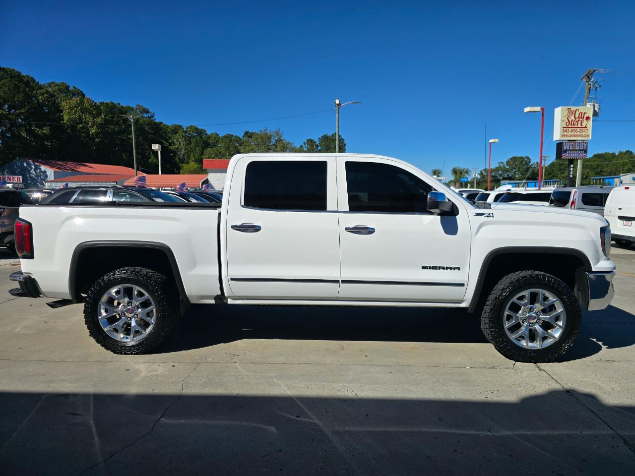 GMC Sierra 1500 4WD Crew Cab 143.5" SLT 2017