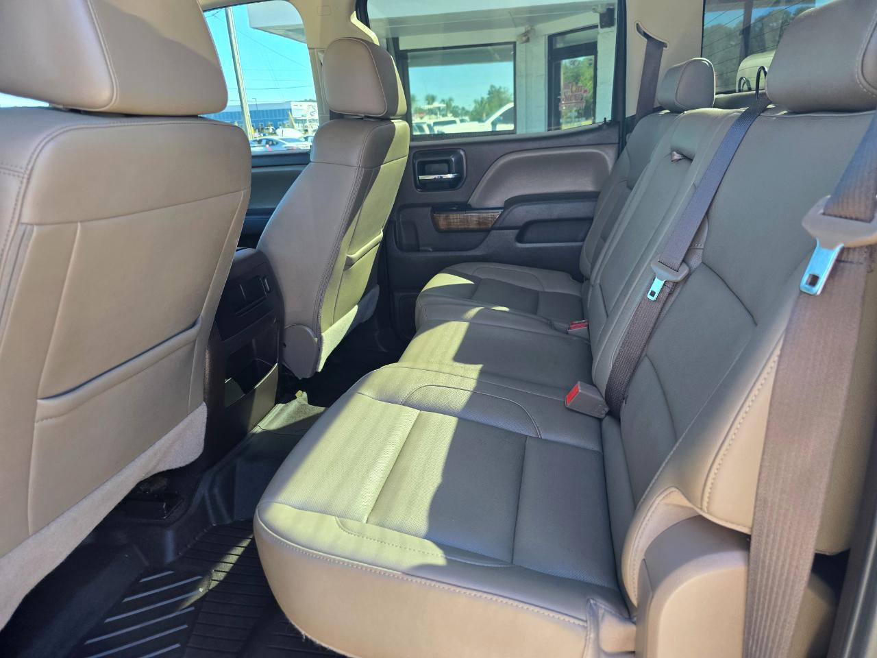 GMC Sierra 1500 4WD Crew Cab 143.5" SLT 2017