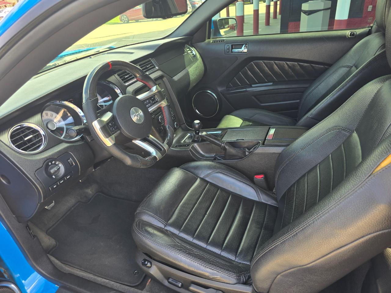 Ford Mustang 2dr Cpe GT 2011