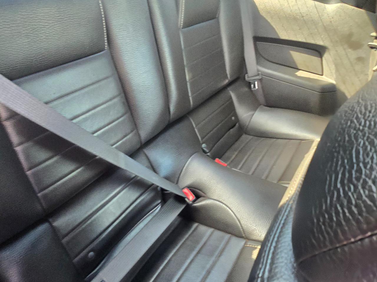 Ford Mustang 2dr Cpe GT 2011