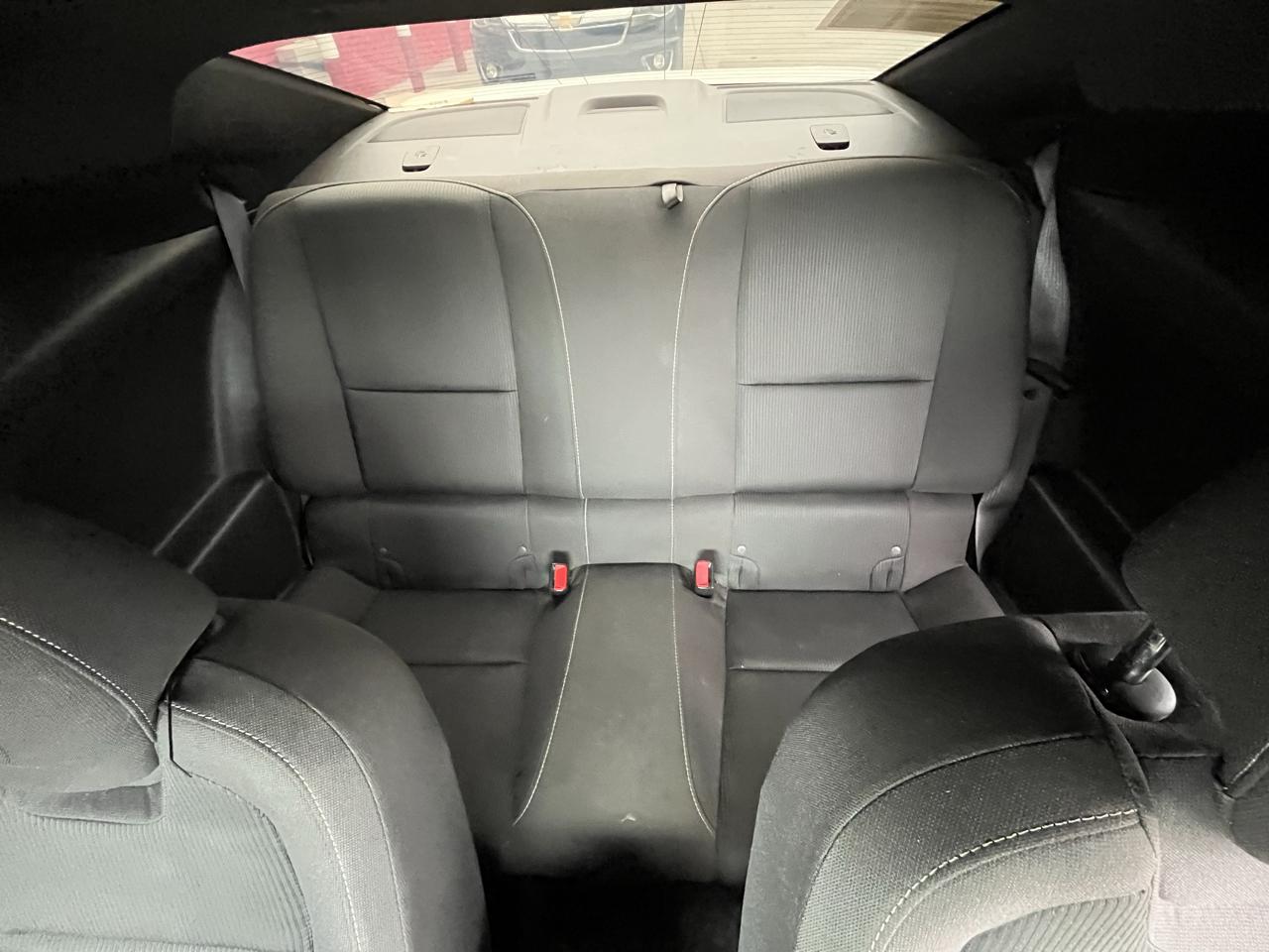 Chevrolet Camaro 2dr Cpe 1LT 2012