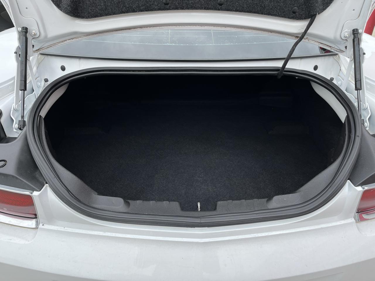 Chevrolet Camaro 2dr Cpe 1LT 2012