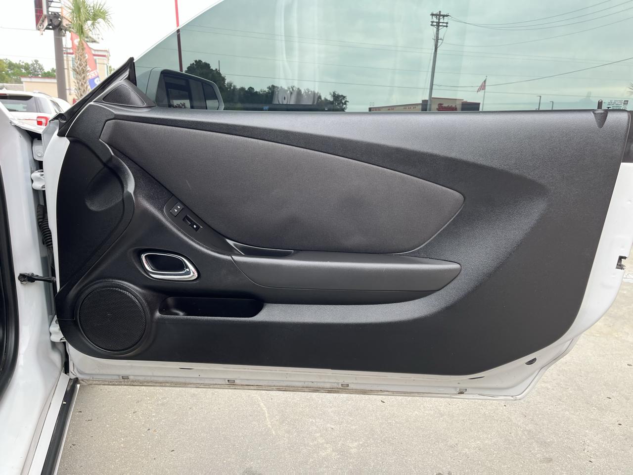 Chevrolet Camaro 2dr Cpe 1LT 2012