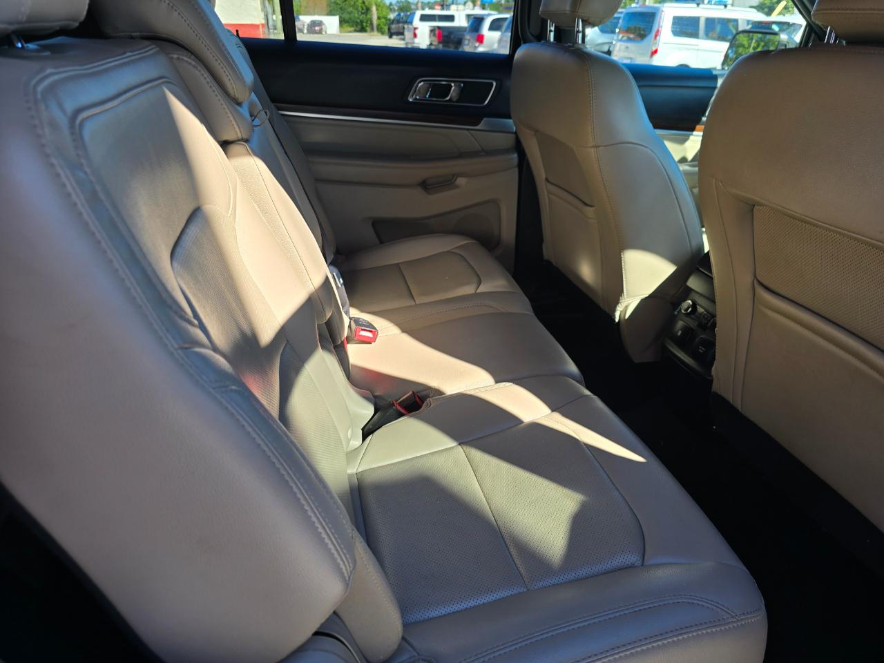 Ford Explorer Limited FWD 2018