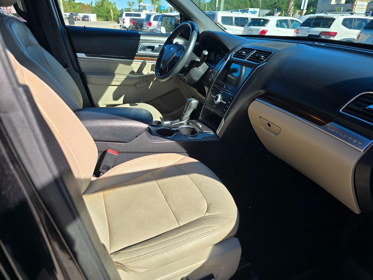 Ford Explorer Limited FWD 2018