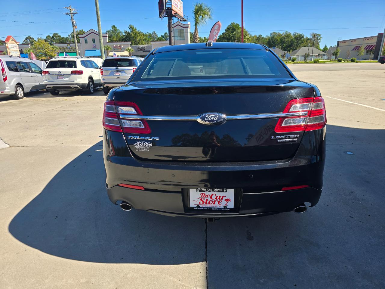 Ford Taurus Limited FWD 2017