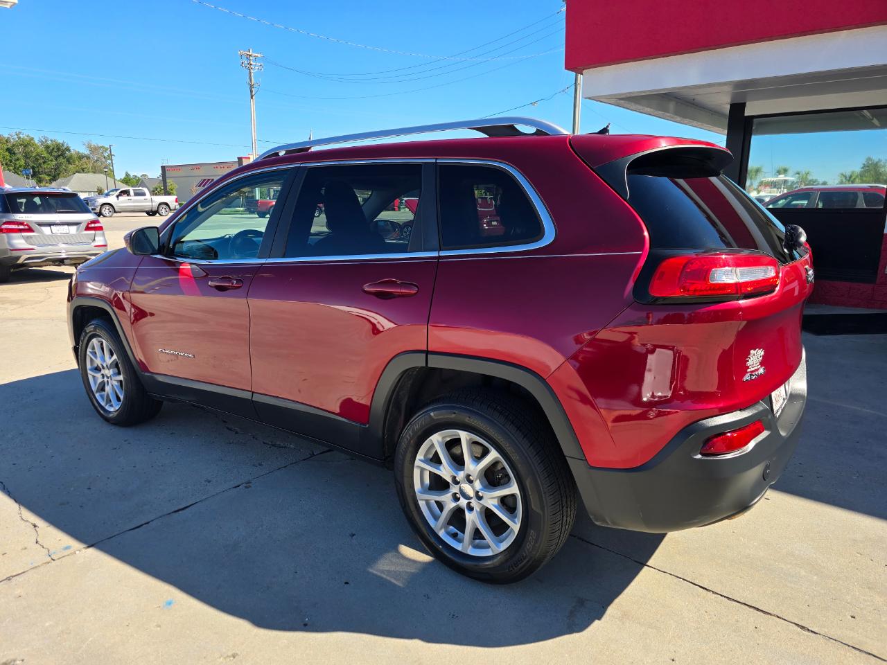 Jeep Cherokee 4WD 4dr Latitude 2014