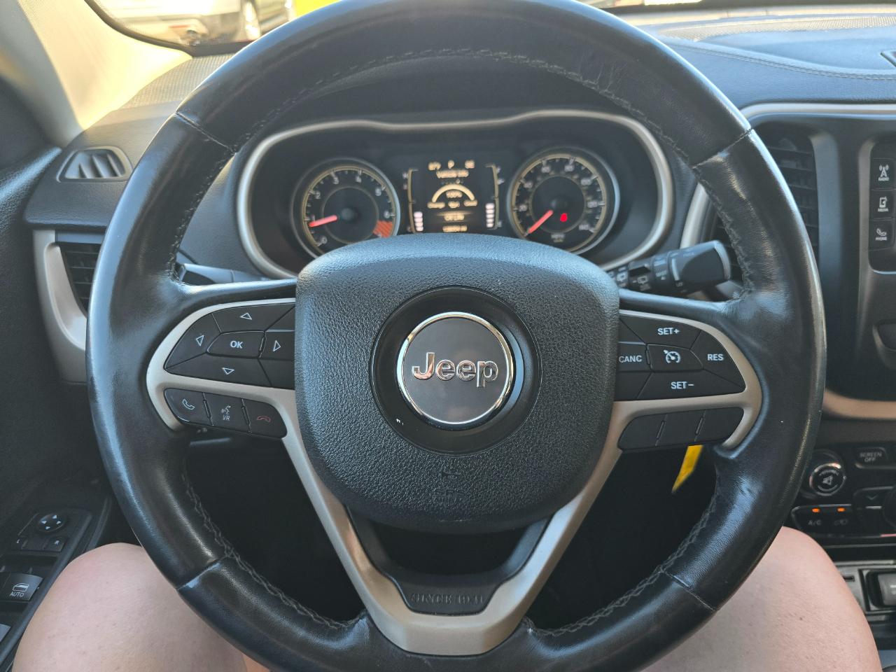 Jeep Cherokee 4WD 4dr Latitude 2014