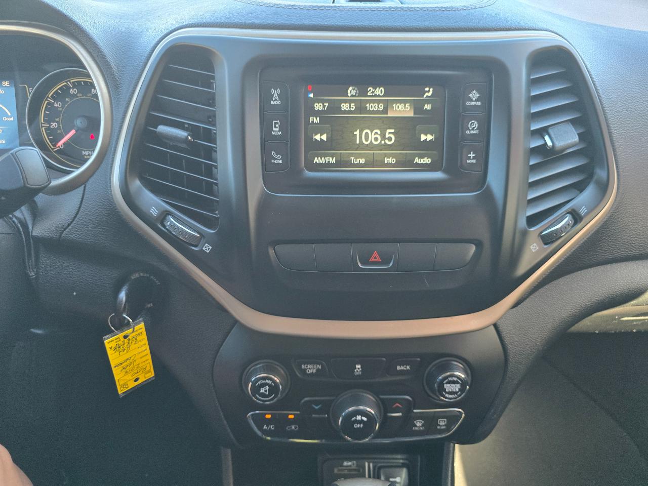 Jeep Cherokee 4WD 4dr Latitude 2014